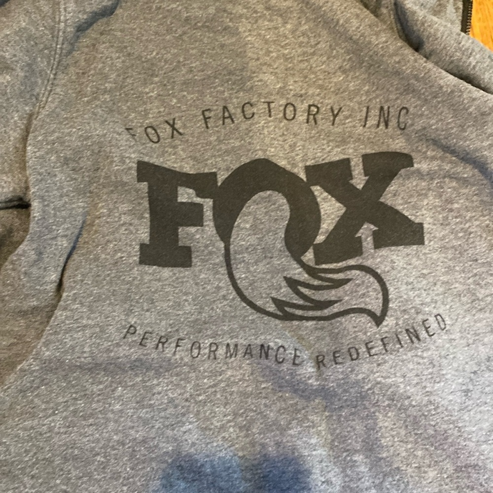 Fox women’s sweatshirt size small